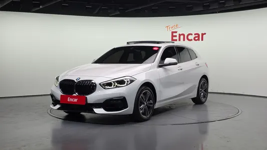 BMW 1 Series (F40) 120i 2024