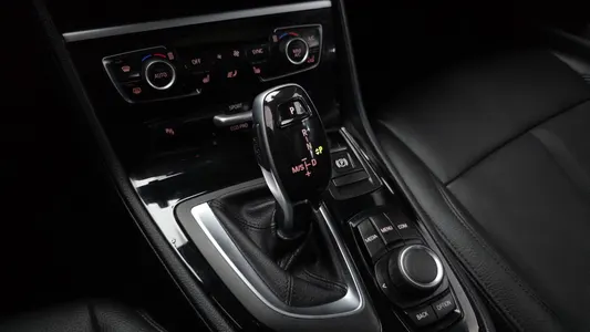 BMW 2 Series Tourer (F45) 2020 9