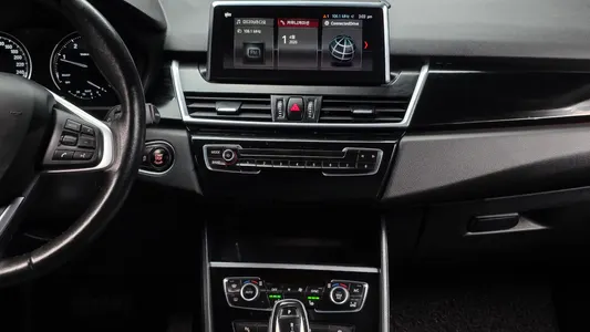 BMW 2 Series Tourer (F45) 2020 14