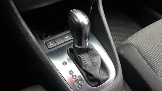 Volkswagen 6 1.6 TDI 2011 9