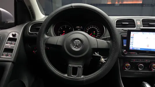 Volkswagen 6 1.6 TDI 2011 13