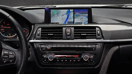 BMW 3 Series (F30) 328i 2012 19