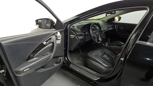 Hyundai Grandeur HG LPG HG300 2016 10
