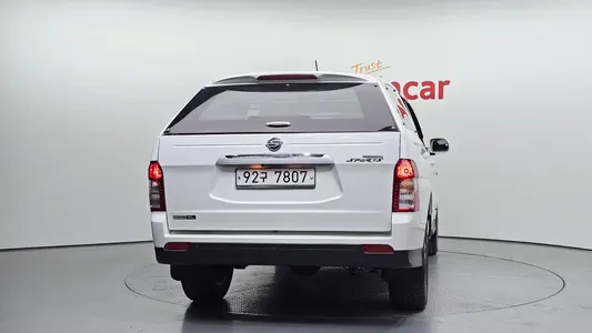 KG Mobility 코란도 스포츠 CX7 4WD 2014 4