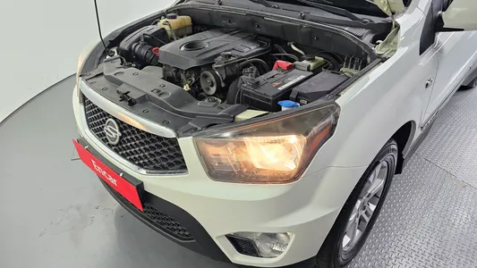 KG Mobility 코란도 스포츠 CX7 4WD 2014 6