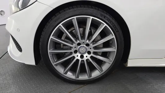 Mercedes-Benz C-Class W205 C200 2016 5