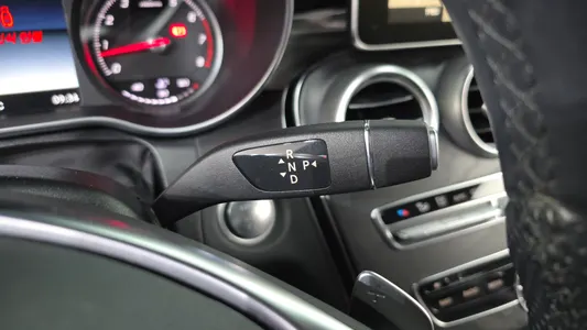 Mercedes-Benz C-Class W205 C200 2016 9