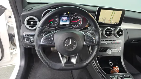 Mercedes-Benz C-Class W205 C200 2016 13
