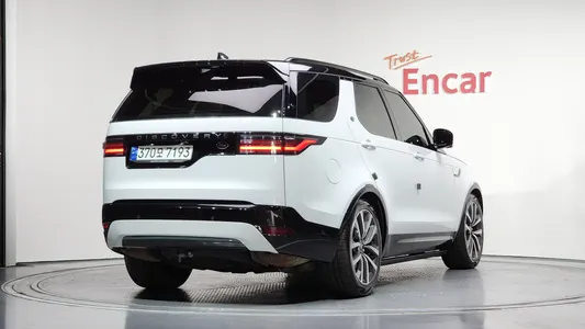 Land Rover 5 D300 R- HSE 2023