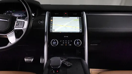 Land Rover 5 D300 R- HSE 2023 13