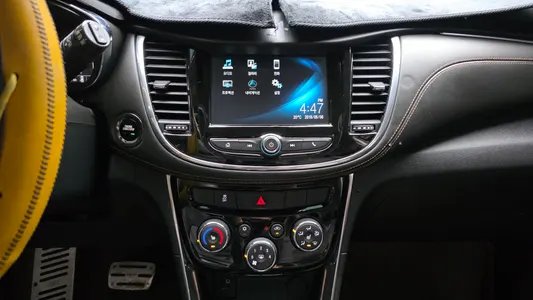 Chevrolet 트랙스 1.4 LTZ 2016 16