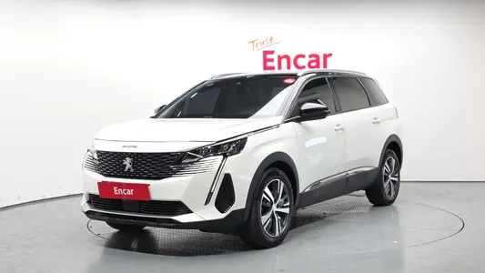 Peugeot 5008 2 1.2 Pure Tech 2022