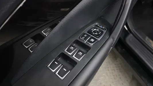 Hyundai Grandeur HG HG300 2014 13