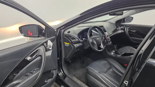 Hyundai Grandeur HG HG300 2014 10