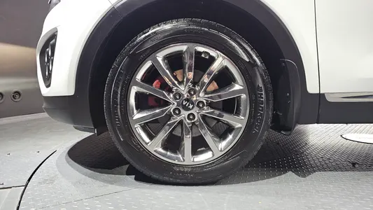 Kia Sorento 2.0 2WD 2016 5