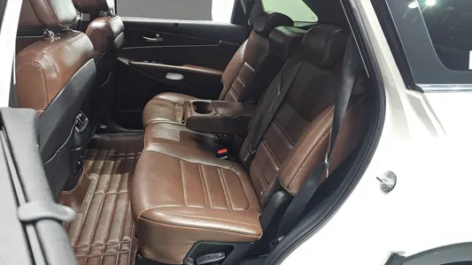 Kia Sorento 2.0 2WD 2016 11