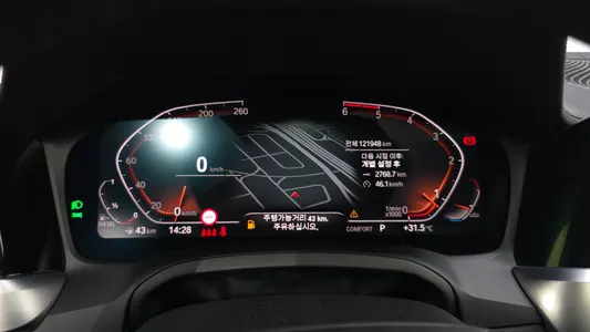 BMW 3 Series (G20) 320d 2019 8