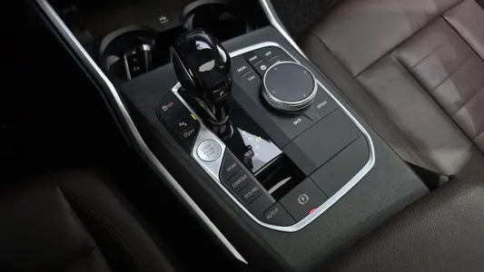 BMW 3 Series (G20) 320d 2019 9