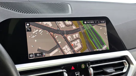 BMW 3 Series (G20) 320d 2019 13