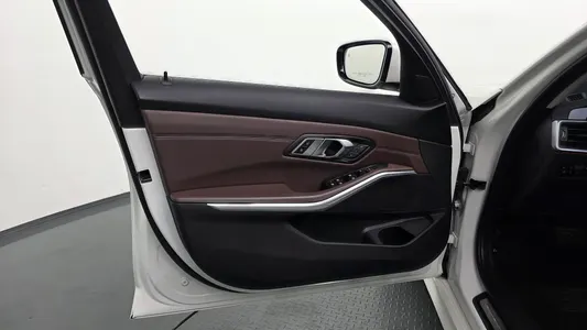 BMW 3 Series (G20) 320d 2019 24