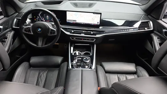 BMW X5 (G05) xDrive 40i M 2025 7
