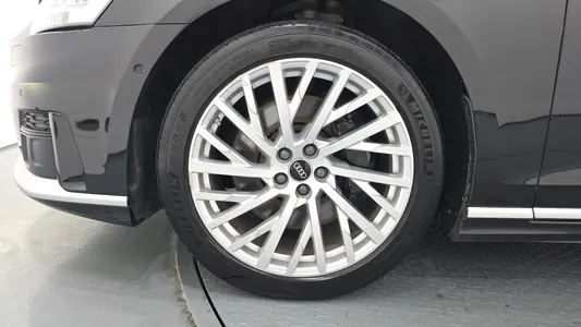Audi A8 (D5) 55 TFSI LWB 2021 5