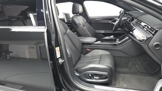 Audi A8 (D5) 55 TFSI LWB 2021 11