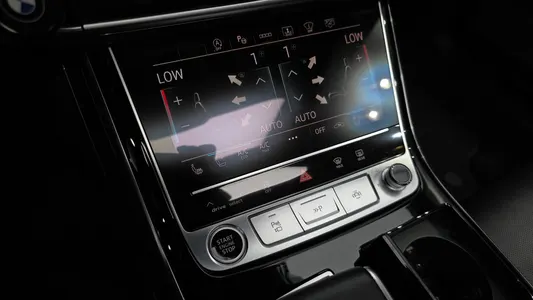 Audi A8 (D5) 55 TFSI LWB 2021 28
