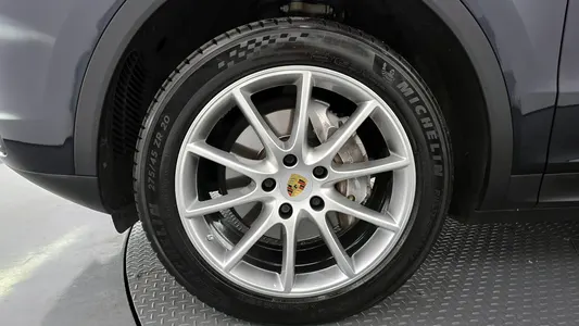 Porsche (PO536) 3.0 2019 5