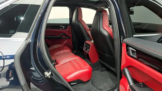 Porsche (PO536) 3.0 2019 11
