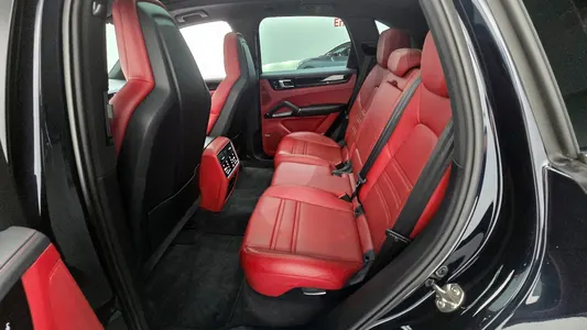 Porsche (PO536) 3.0 2019 12