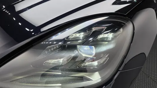 Porsche (PO536) 3.0 2019 22