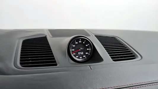 Porsche (PO536) 3.0 2019 27