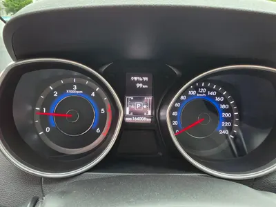 Hyundai 아반떼 1.6 VGT 2013 14