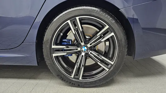 BMW 3 Series (G20) 320i M 2025 21