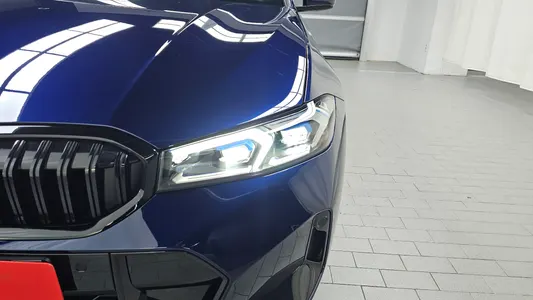 BMW 3 Series (G20) 320i M 2025 22