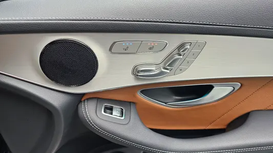 Mercedes-Benz GLC-Class X253 GLC300e 4MATIC 2022 27
