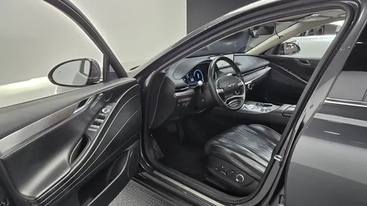 Genesis G80 (RG3) 2.5 AWD 2020 10