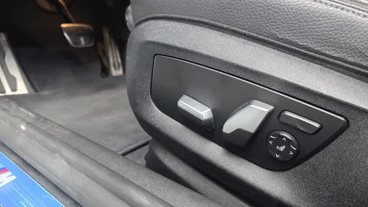 BMW 5 Series (G30) 520d M 2017 30