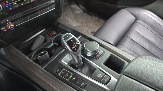 BMW X5 (F15) xDrive 40d 2017 9