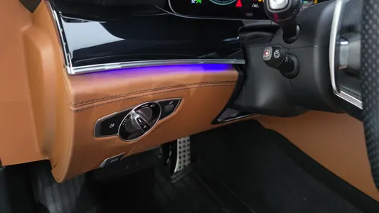 Mercedes-Benz AMG GT 4 43 4MATIC+ 2021 27
