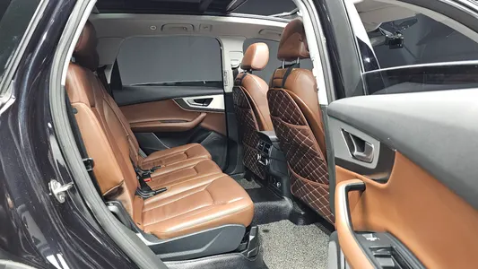 Audi Q7 (4M) 45 TFSI 2019 12
