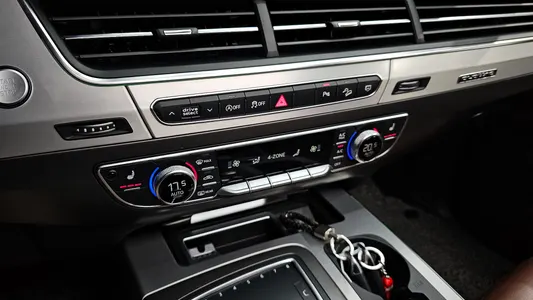 Audi Q7 (4M) 45 TFSI 2019 16
