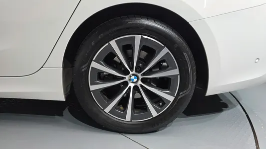 BMW 3 Series (G20) 320i 2021 21