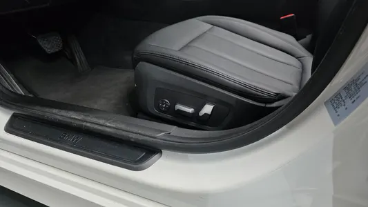 BMW 3 Series (G20) 320i 2021 33