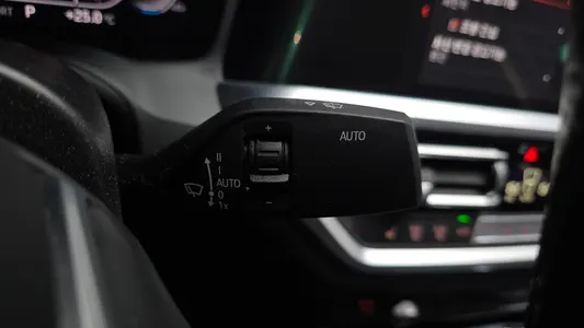 BMW 3 Series (G20) 320i 2021 29