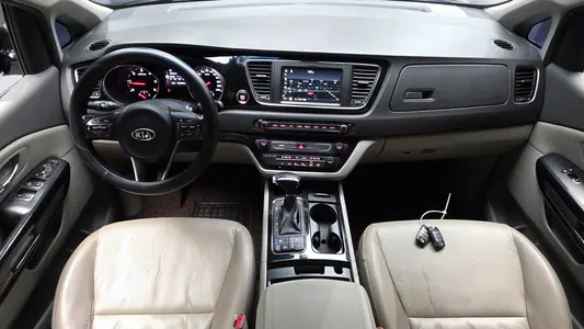 Kia 카니발 9 2018 7
