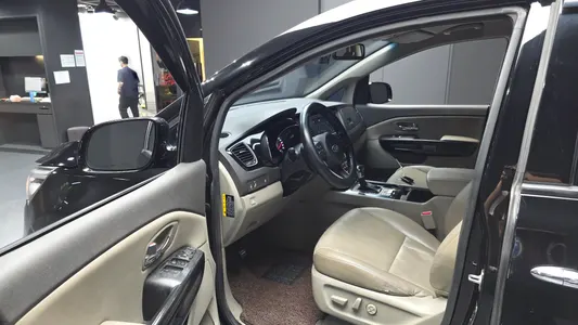 Kia 카니발 9 2018 10