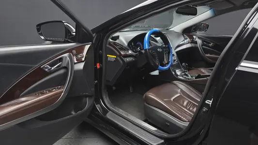 Hyundai Grandeur HG LPG HG300 2013 10