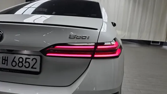 BMW 5 Series (G60) 530i xDrive M 2025 23